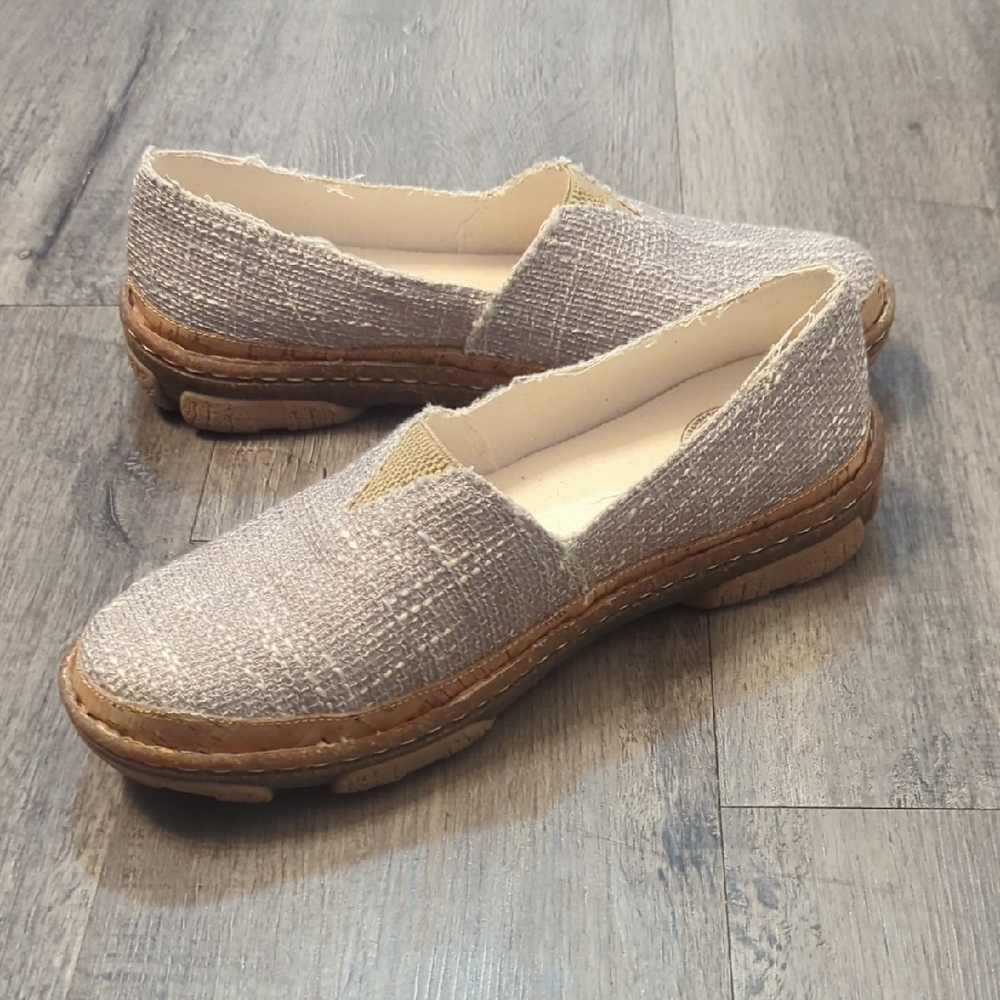 Tony Lama Slip On Renata Flats - Picture 4 of 8